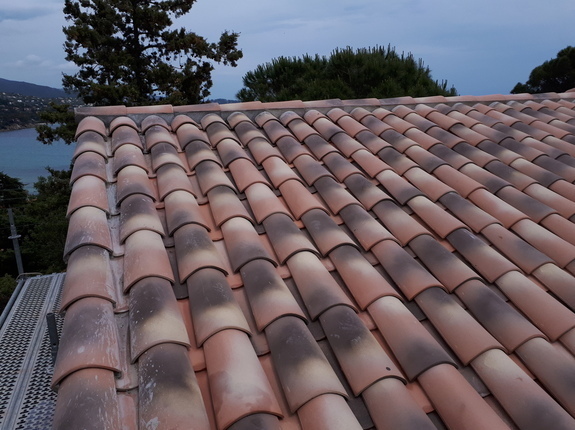 artisan couvreur Pierrefeu-du-Var